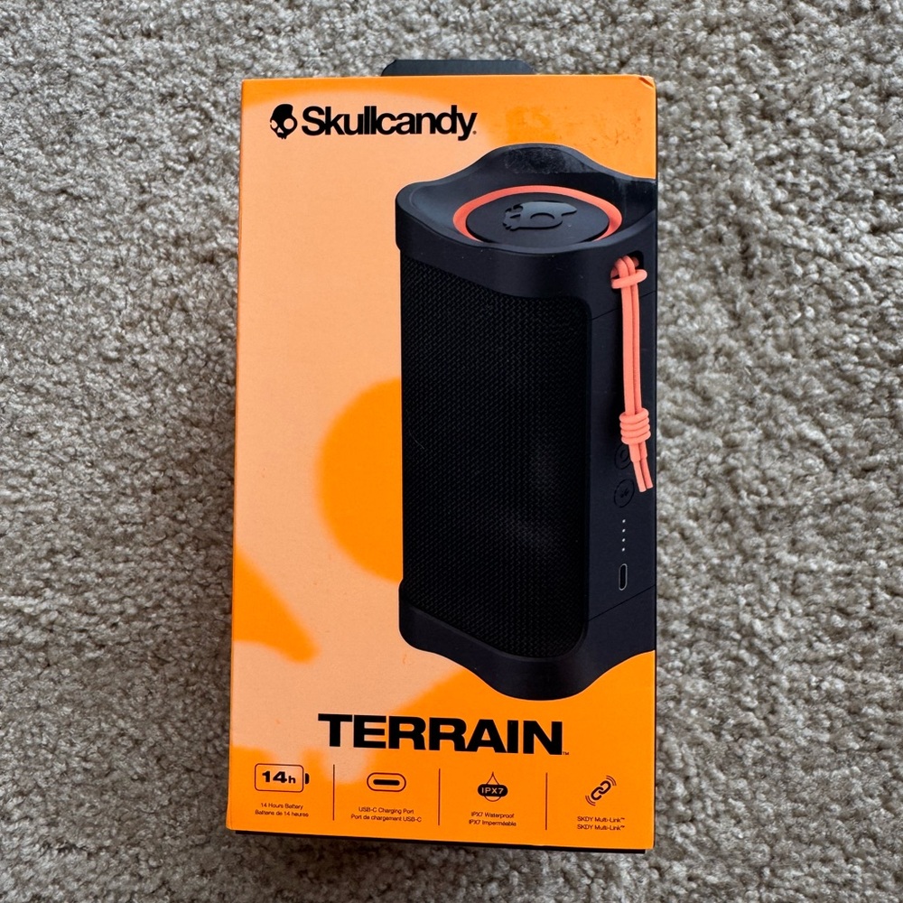 Skullcandy Terrain Water-Resistant Wireless Bluetooth Speaker (Black) NEW